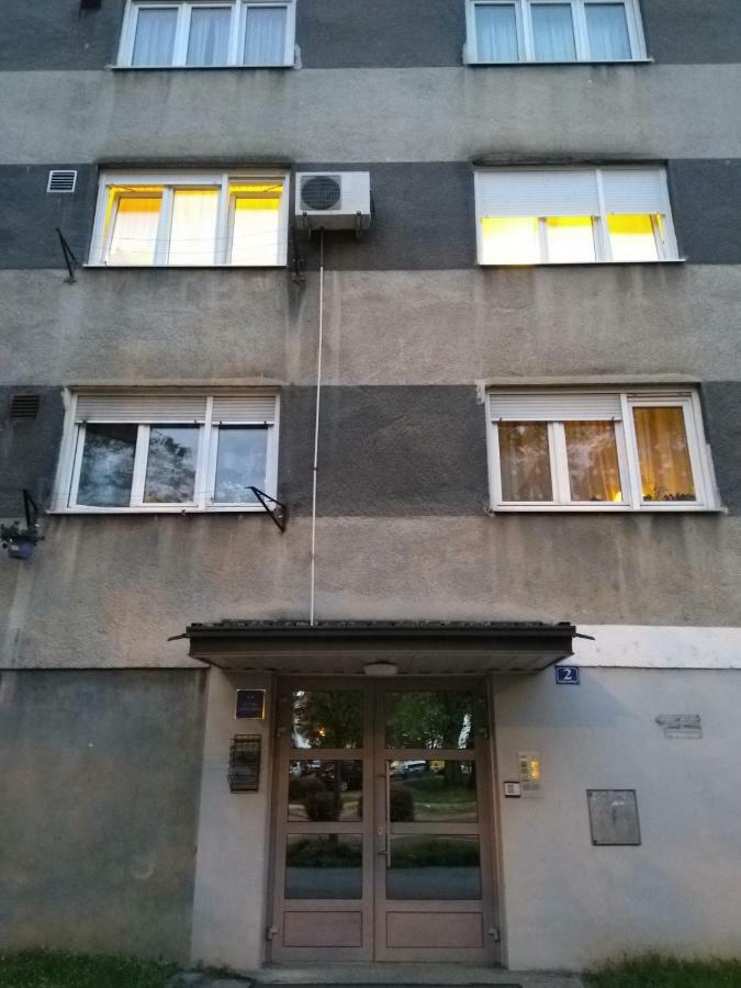 Studio Apartman Tvrtko Varaždin Exterior foto