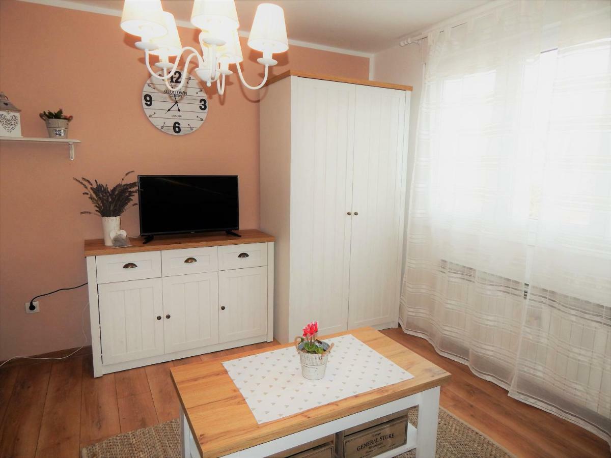 Studio Apartman Tvrtko Varaždin Exterior foto